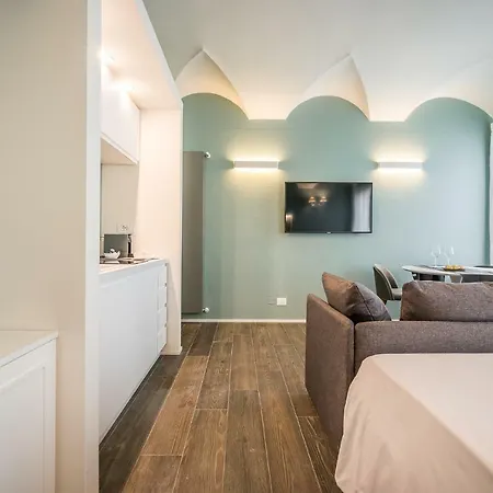 Vogue Garden Apartment